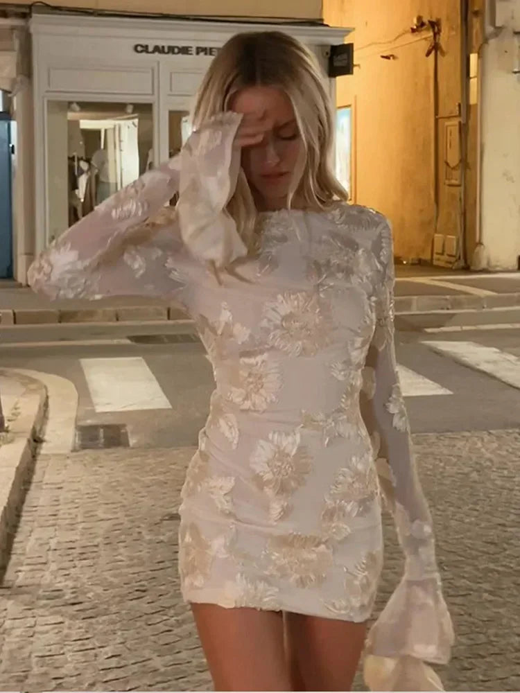 Vestido LODIE | Vestido Mini con Mangas Largas y Corte Ajustado | Elegante y Sofisticado para Ocasiones Especiales 0