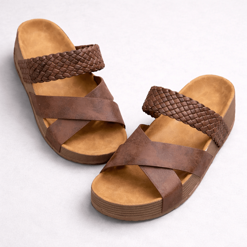 Clara | Mules de Cuña con Tiras Cruzadas para Mujer, Estilo Moderno y Comodidad Diaria - Noa Lagos