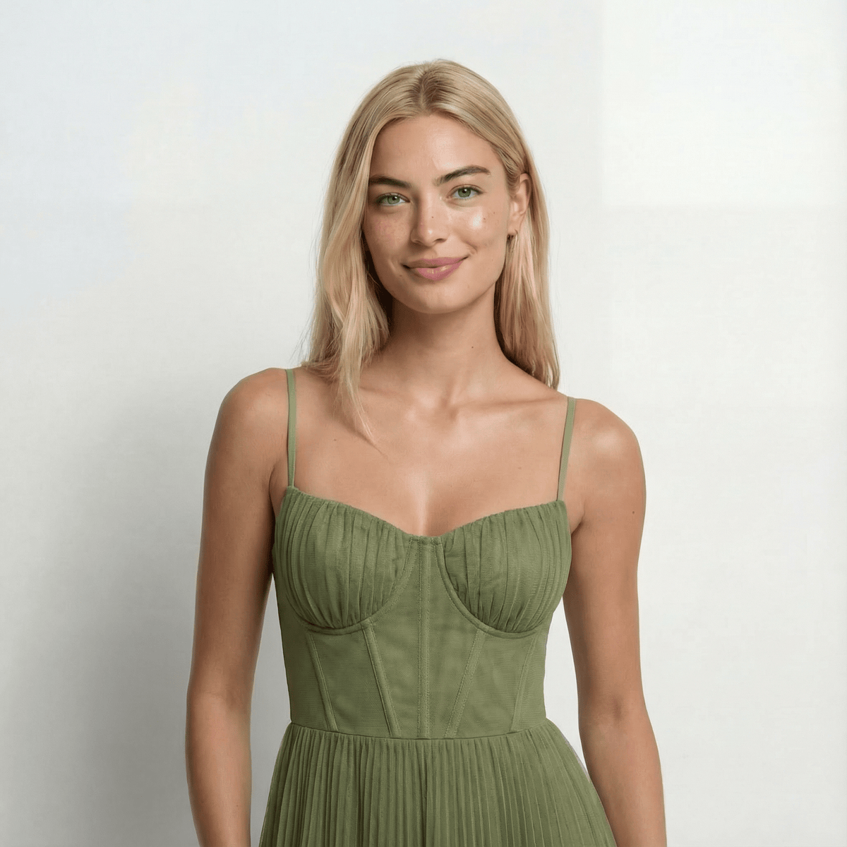 TulPlisado | Elegante Vestido Midi Plisado para Invitadas - Noa Lagos